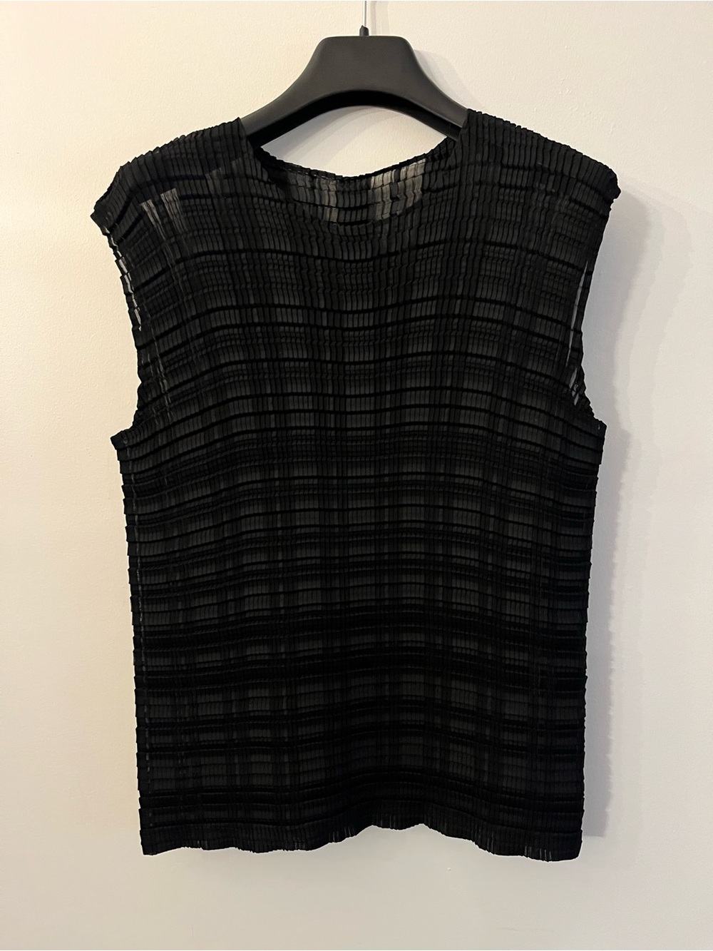 Issey Miyake Pleated Top in Black